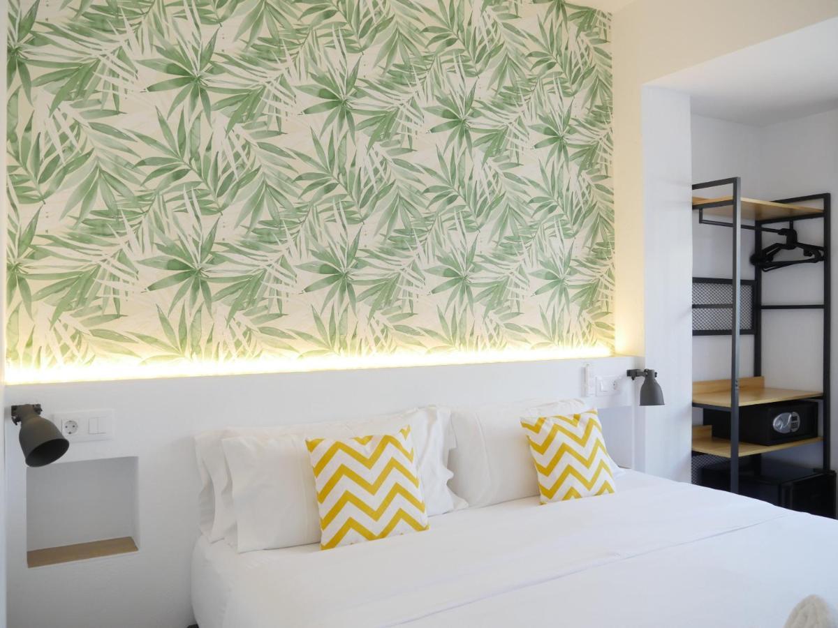 Nanit Rooms Ibiza Hostal Санта-Эулалия-дель-Рио Номер фото
