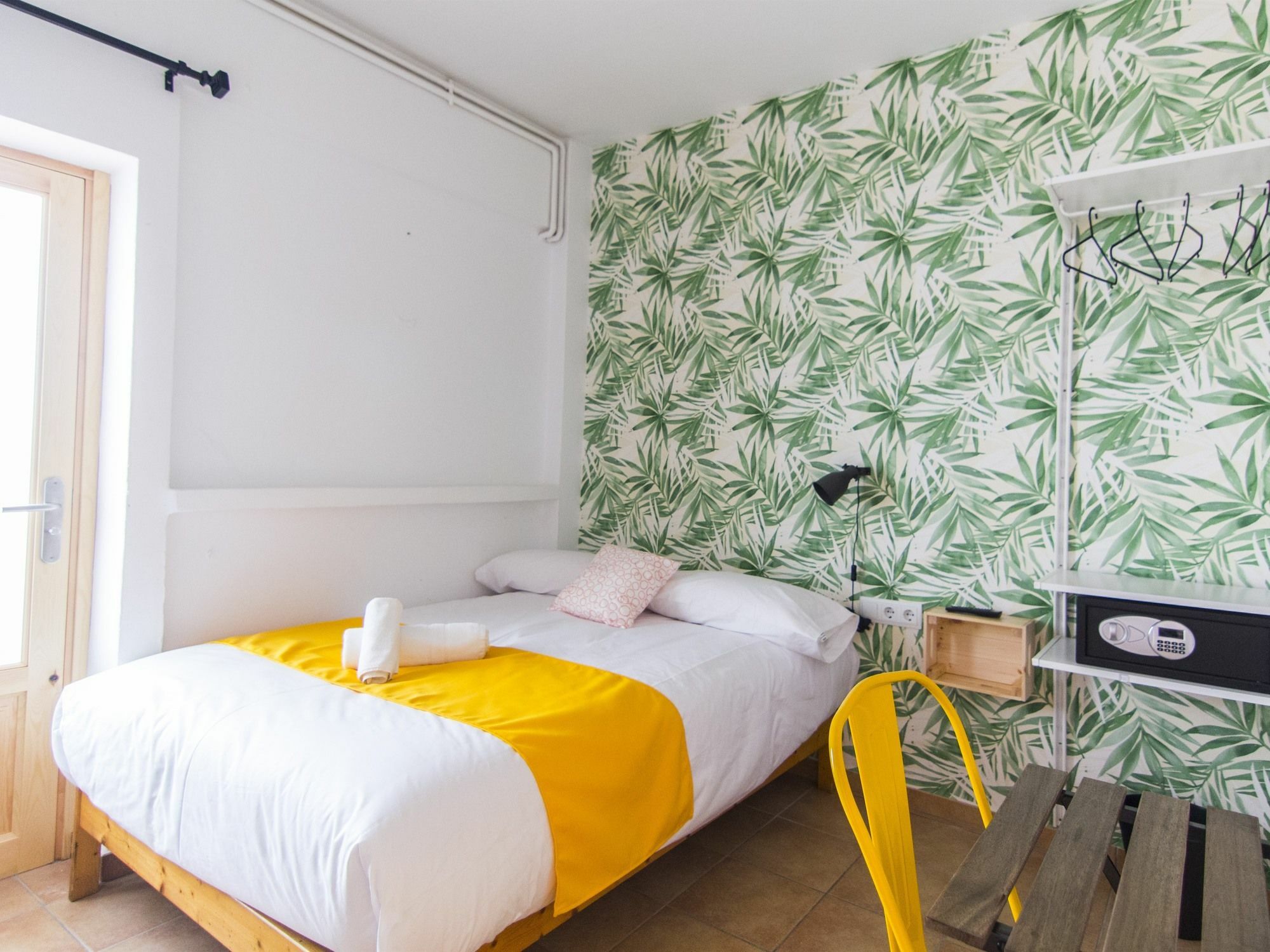 Nanit Rooms Ibiza Hostal Санта-Эулалия-дель-Рио Экстерьер фото